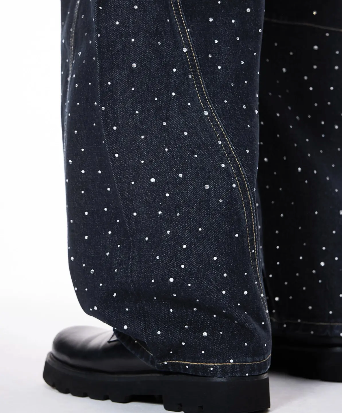 Wide Leg Rhinestone Leopard Pocket Denim Jeans